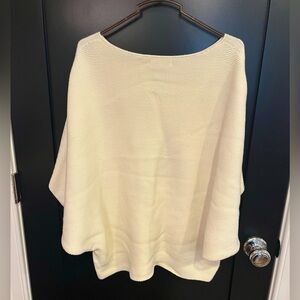 UniQlo White Sweater Poncho